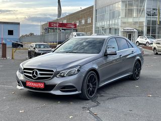 Mercedes E Class foto 1