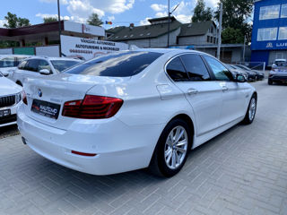 BMW 5 Series foto 3