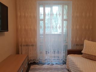 De vinzare apartament cu 3 odai, etajul II, Lapaevca, Cahul foto 3