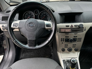 Opel Astra foto 8