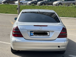 Mercedes E-Class foto 5