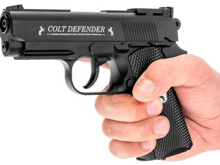 Пневматический пистолет Umarex Colt Defender !