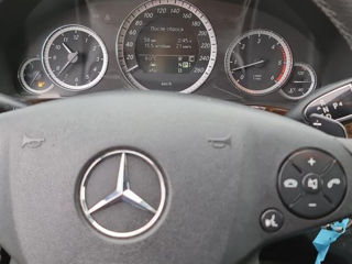 Mercedes E Class foto 7