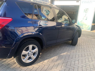 Toyota Rav 4 foto 2