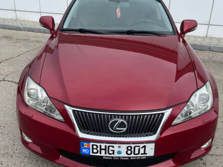 Lexus IS Series фото 2