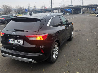 Ford Kuga foto 3