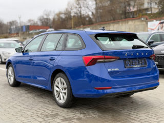 Skoda Octavia foto 4