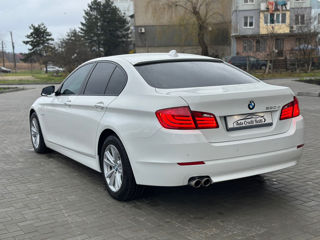 BMW 5 Series foto 8