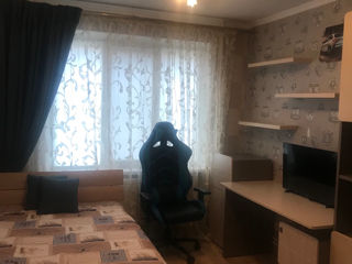 Apartament cu 3 camere, 85 m², Botanica, Chișinău foto 3