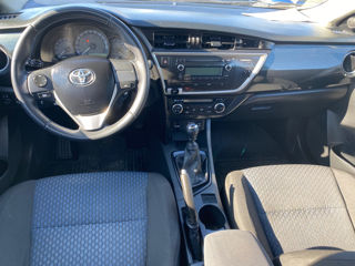 Toyota Auris foto 6