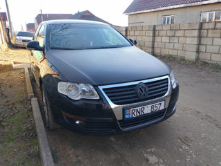 Volkswagen Passat foto 2