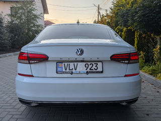 Volkswagen Passat foto 6