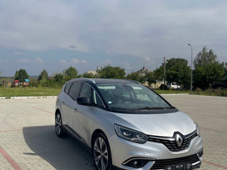 Renault Grand Scenic foto 2