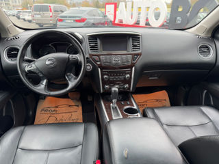 Nissan Pathfinder foto 6