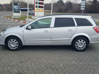 Opel Astra foto 3