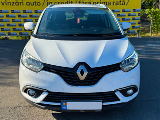 Renault Grand Scenic foto 2