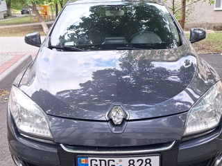 Renault Megane foto 2