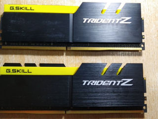 G.Skill TridentZ Series 32GB (2x16GB) DDR4 3200 (PC4 25600) C16