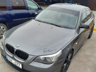 BMW 5 Series foto 7