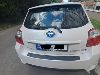 Toyota Auris foto 1