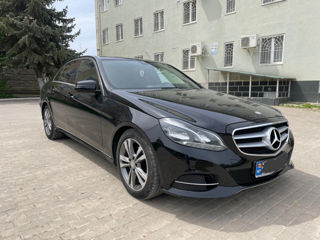 Mercedes E-Class foto 4