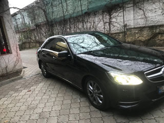 Mercedes E-Class foto 4