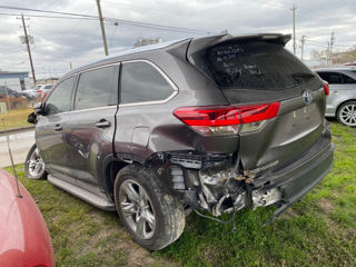 Toyota highlander hybrid