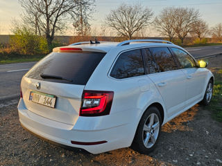 Skoda Octavia foto 4