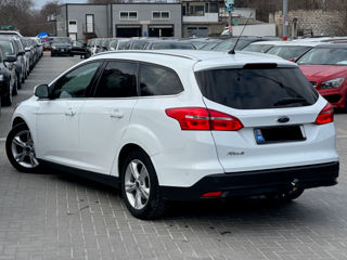 Ford Focus foto 5