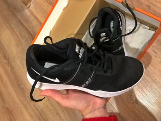 Продаю Новые кроссовки Nike city trainer 2 36 размера foto 1