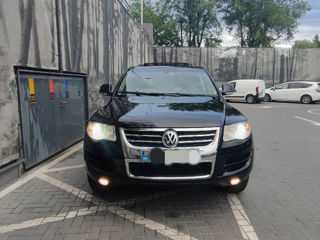 Volkswagen Touareg foto 3