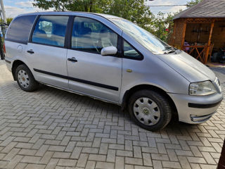 Volkswagen Sharan foto 7