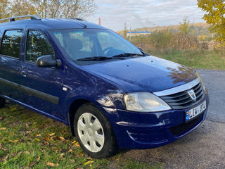 Dacia Logan foto 4