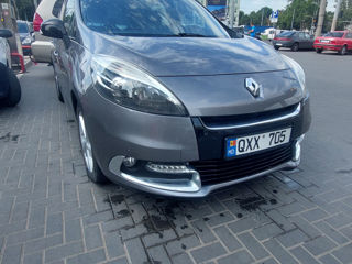 Renault Scenic foto 8