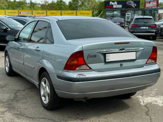 Ford Focus foto 7