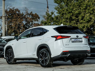 Lexus NX Series foto 2