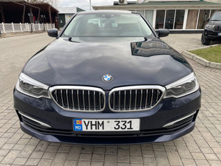 BMW 5 Series foto 3