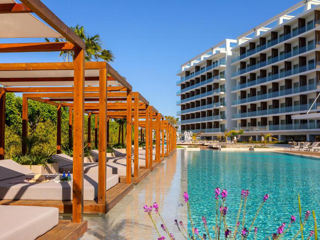 Cyprus! "Chrysomare Beach Hotel & Resort" 5*! Copii pina la 13 ani- gratis! Din 30.09- 8 zile!