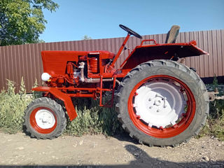 Tractor T-25A foto 6