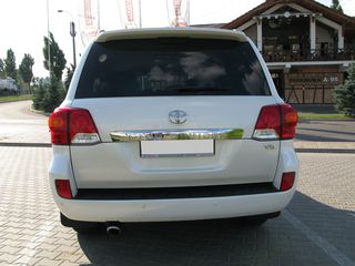 Toyota Land Cruiser foto 7