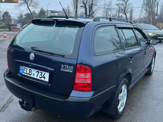 Skoda Octavia foto 4