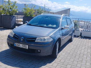 Renault Megane foto 2