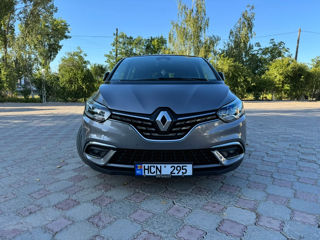 Renault Grand Scenic foto 1