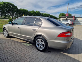 Skoda Superb foto 4