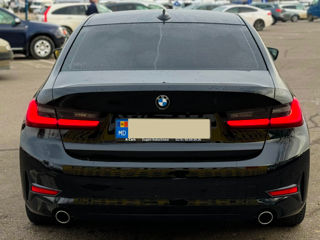 BMW 3 Series foto 8