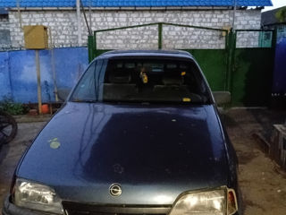 Opel Omega, 1990