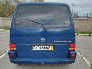 Vw caravelle foto 3