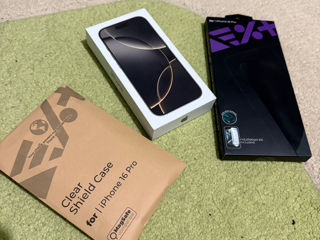 Vind Iphone 16 pro 256 GB, natural titanium, adus din Rominia, totul original, sigilat foto 3