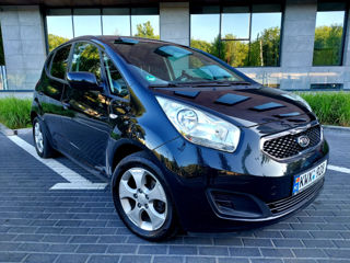 KIA Venga foto 1