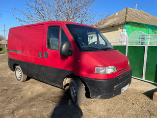 Peugeot Boxer foto 2